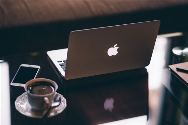 Linux内核拟重构Intel Mac SMC驱动，引入macsmc框架实现跨平台统一