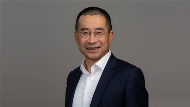 从"会分析"到"能执行"：软件定义的开放架构为AI"搭台"