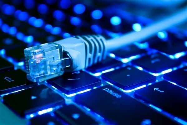 我国千兆宽带用户突破2.6亿，普及率近37.3%，加速迈向全民千兆时代