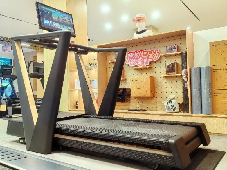 力动体育获授 iFIT 爱康 Ultra 新品全国代理权，力动健身器材店抢鲜体验