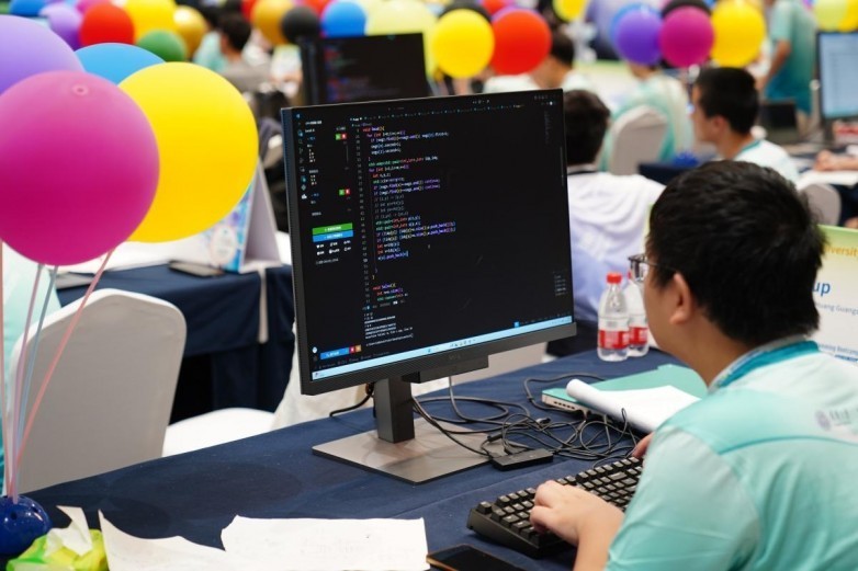明基RD系列获选第四届清华大学程序设计竞赛训练营指定用机