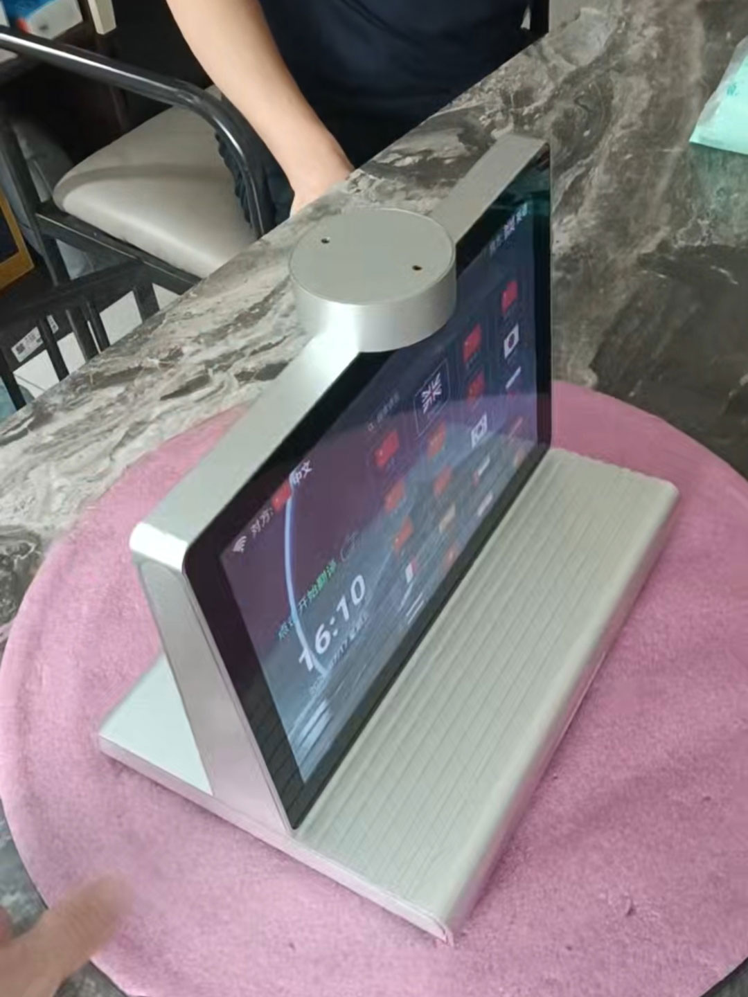 桌面台式商用AI双屏翻译机,外贸档口场景选型要点