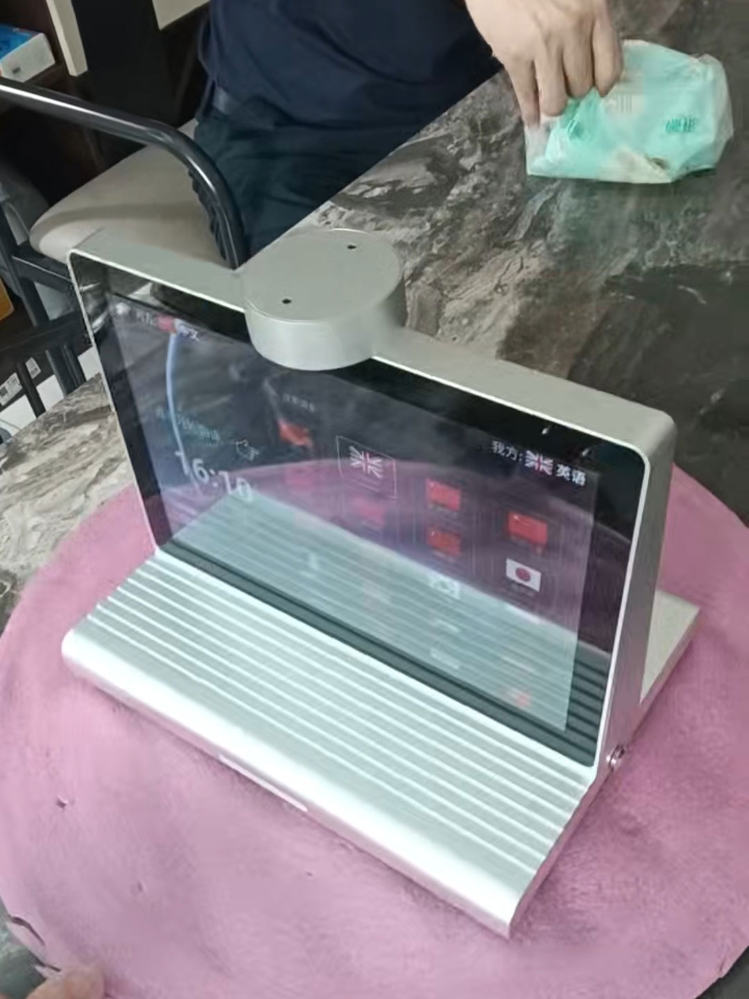 桌面台式商用AI双屏翻译机,外贸档口场景选型要点