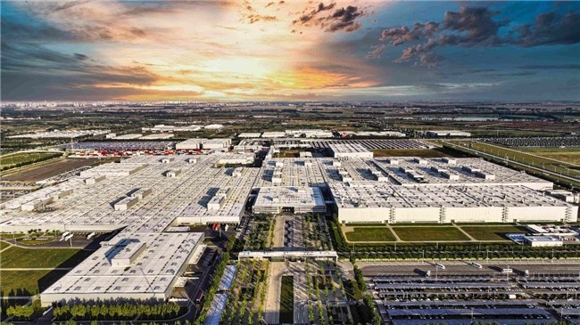 宝马沈阳基地AI质检与电池闭环:新世代iX3的严苛品控之路