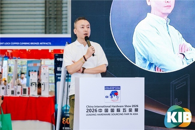 从单品智能到全域安防,萤石亮相2026中国首届智能安防行业发展峰会