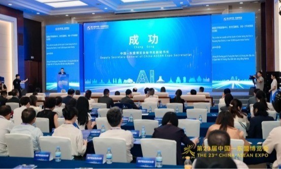 重塑高端穿戴产业格局!光华创芯以底层传感创新领跑AI出海新赛道