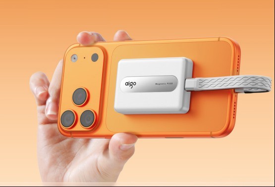iPhone 直连大容量存储推荐:MFi认证磁吸扩容神器