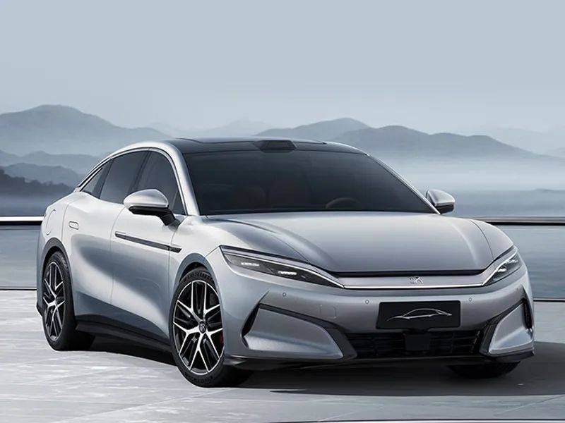 20 万级新能源轿车怎么选?四款热门车型定位一次看清