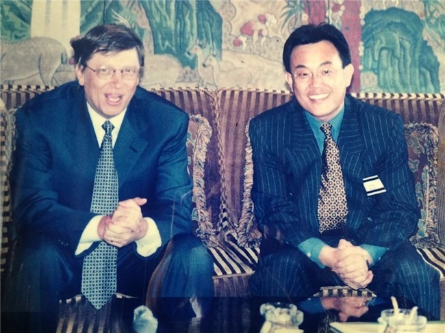 专访Whale TV董事长高群耀:手机流量见顶,客厅大屏AI如何变现?