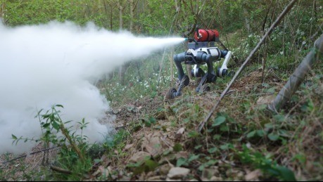 云深处机器人 持续领跑行业级足式机器人应用赛道