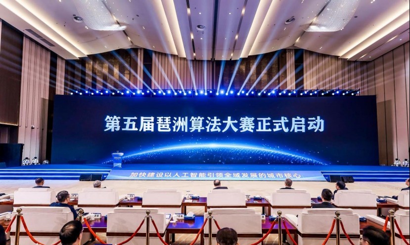 热潮、分歧与落地:世界模型需要一场真实场景赛